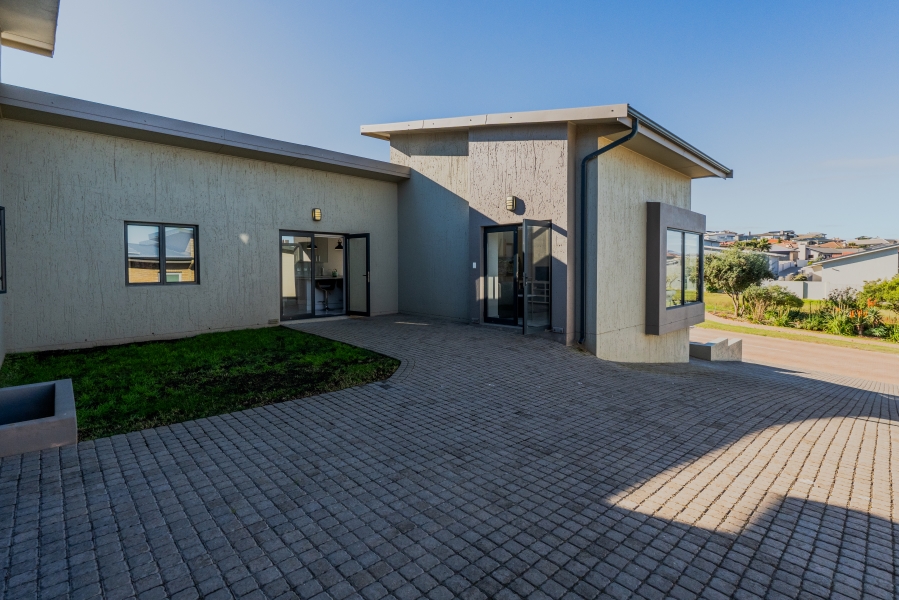 3 Bedroom Property for Sale in Monte Christo Western Cape